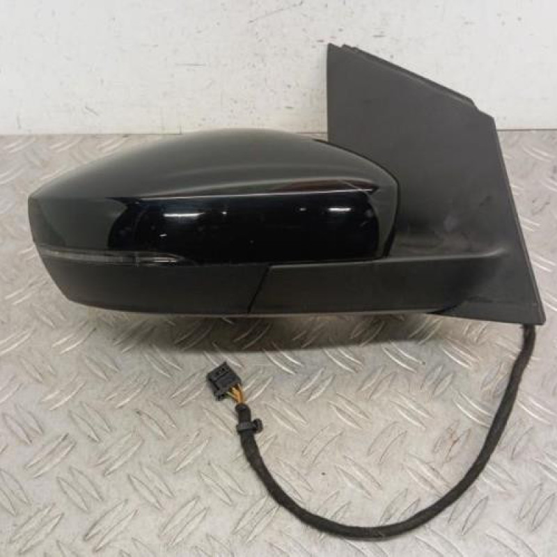 Retroviseur droit VOLKSWAGEN POLO 5