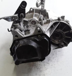Boite de vitesses VOLKSWAGEN POLO 4 Photo n°3