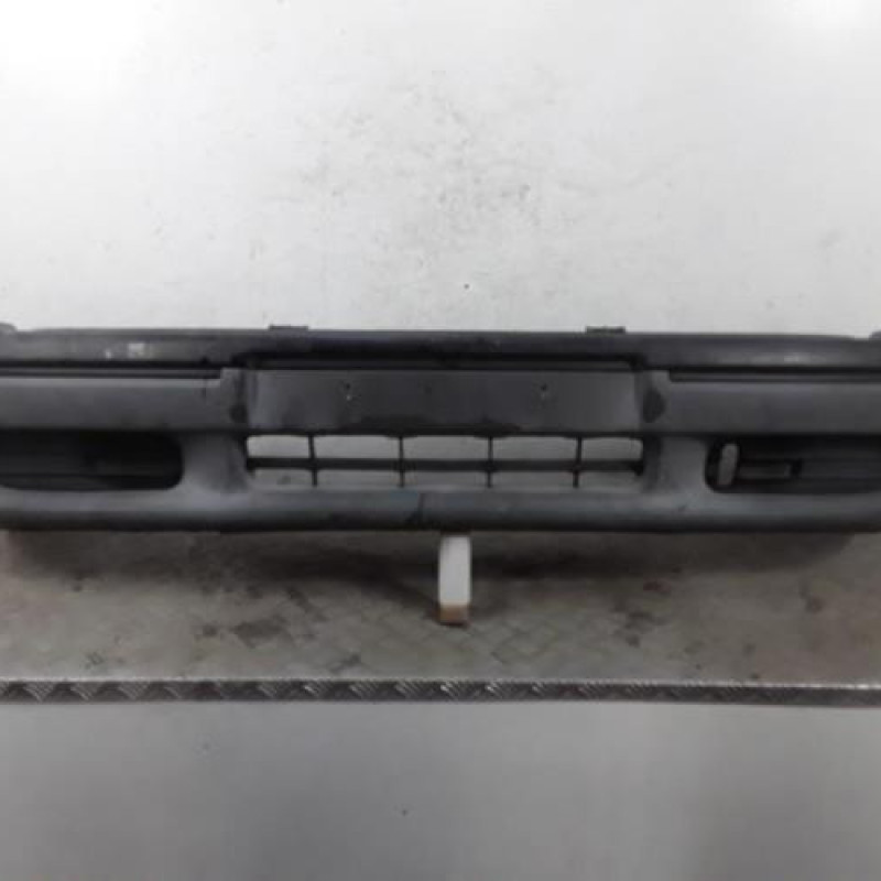 Pare choc avant RENAULT R19