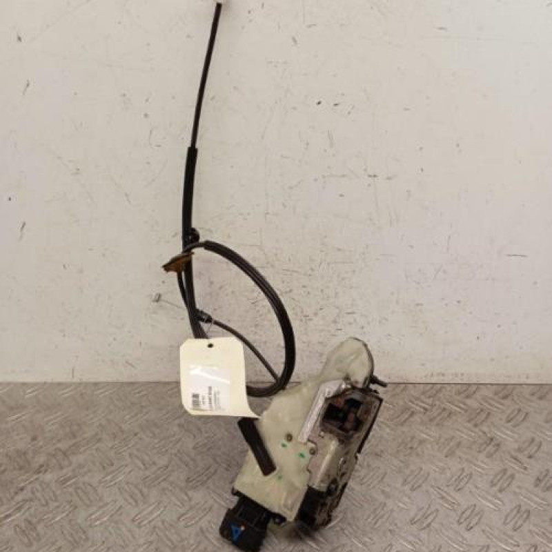 Serrure avant droit PEUGEOT 207