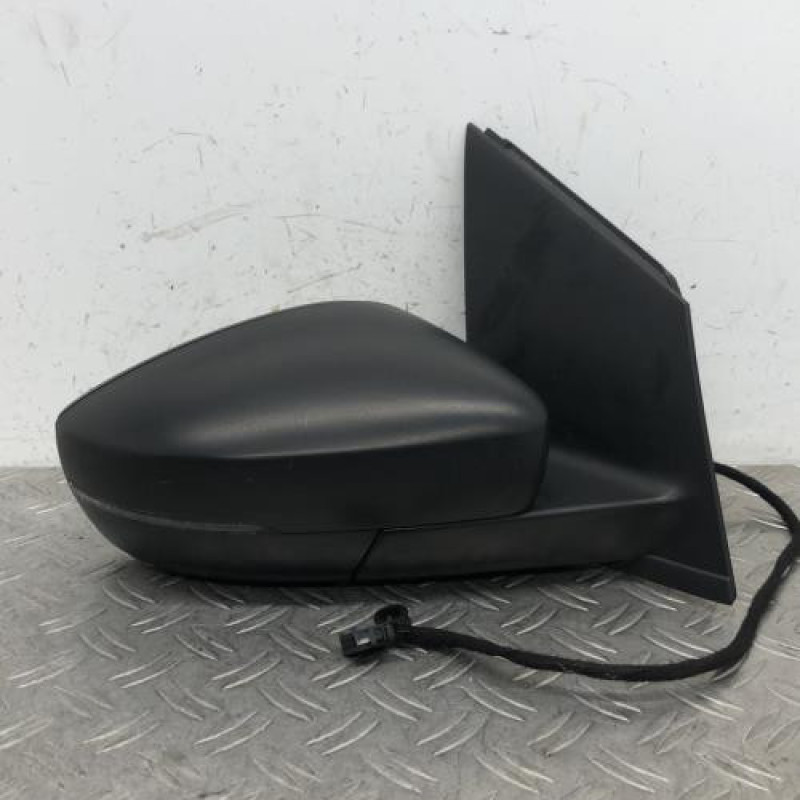 Retroviseur droit VOLKSWAGEN POLO 5
