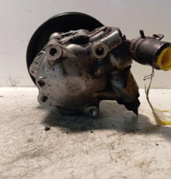 Pompe de direction NISSAN NV400