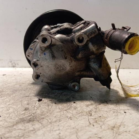 Pompe de direction NISSAN NV400