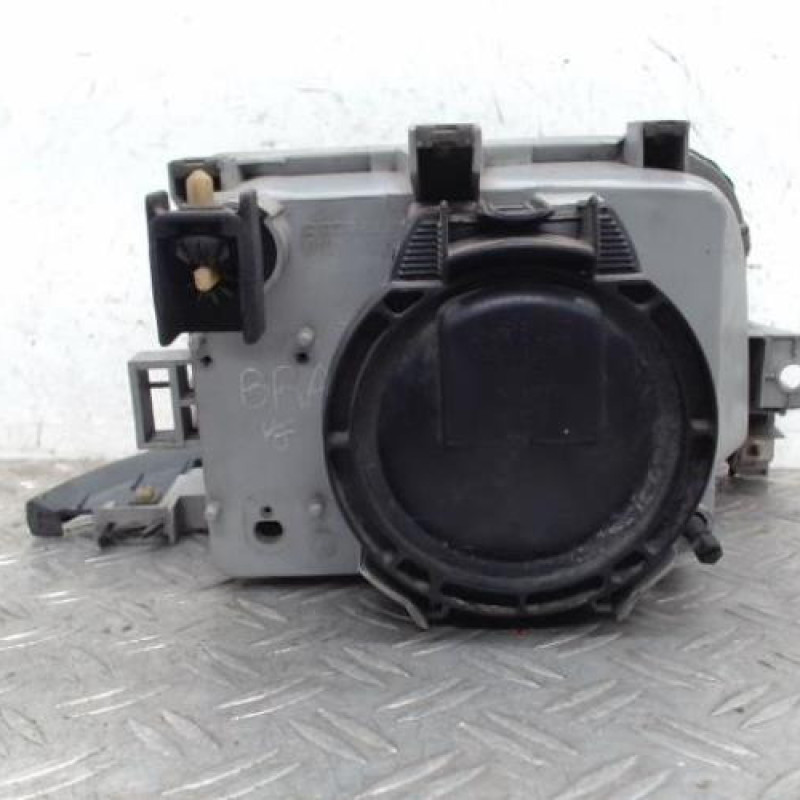 Optique avant principal gauche (feux)(phare) RENAULT CLIO 1
