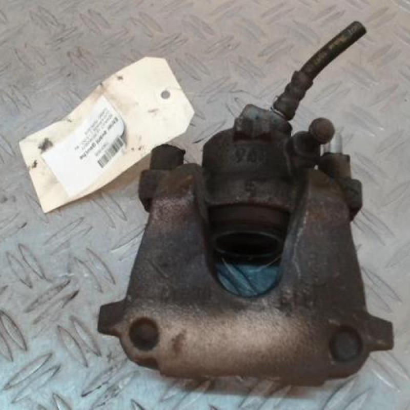 Etrier avant gauche (freinage) RENAULT CLIO 4 Etrier avant gauche (freinage) RENAULT CLIO 4