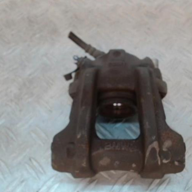 Etrier avant gauche (freinage) BMW SERIE 3 F34 GRAN TURISMO