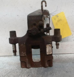 Etrier avant droit (freinage) PEUGEOT 308 2 SW