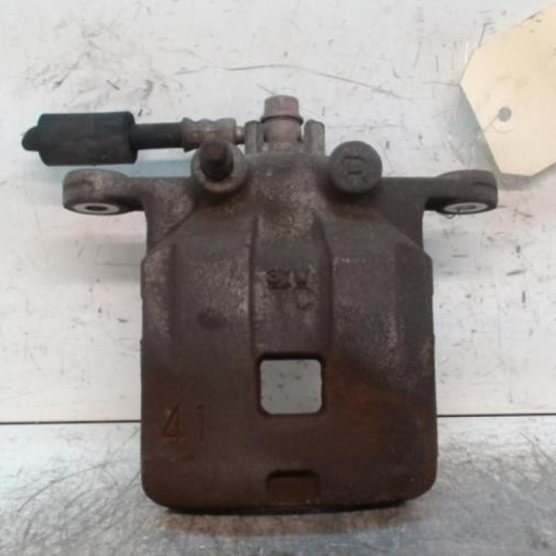Etrier avant droit (freinage) SUZUKI SWIFT 4 Etrier avant droit (freinage) SUZUKI SWIFT 4