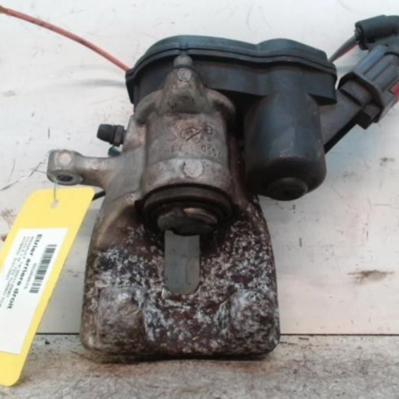Etrier arriere droit (freinage) RENAULT CLIO 5 Etrier arriere droit (freinage) RENAULT CLIO 5