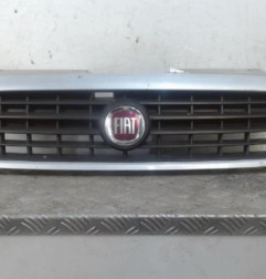 Calandre FIAT DOBLO 1 Photo n°1