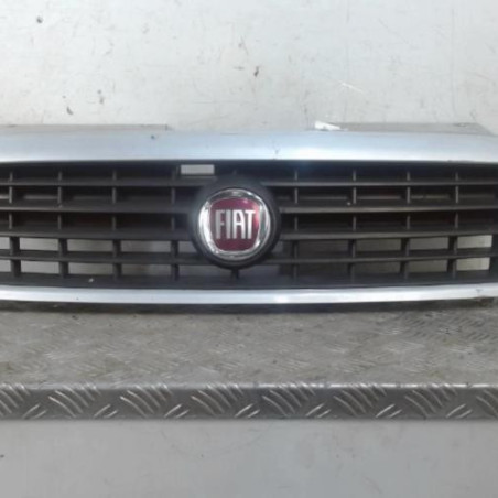 Calandre FIAT DOBLO 1 Photo n°1