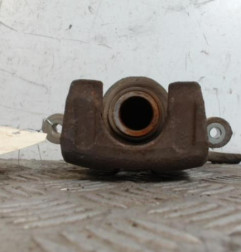 Etrier arriere droit (freinage) HYUNDAI I 30 1 Photo n°1