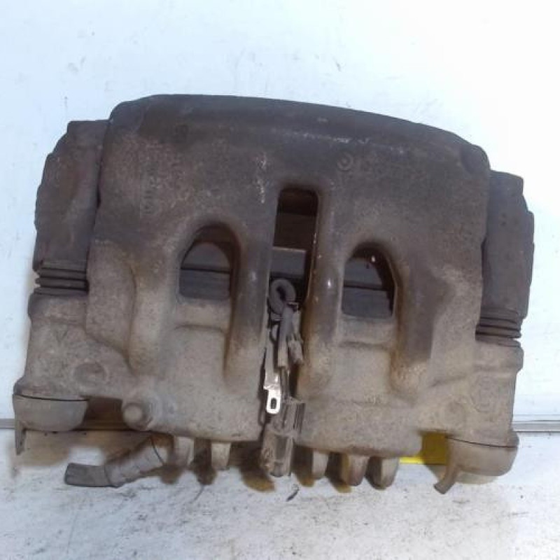 Etrier avant droit (freinage) RENAULT MASTER 3