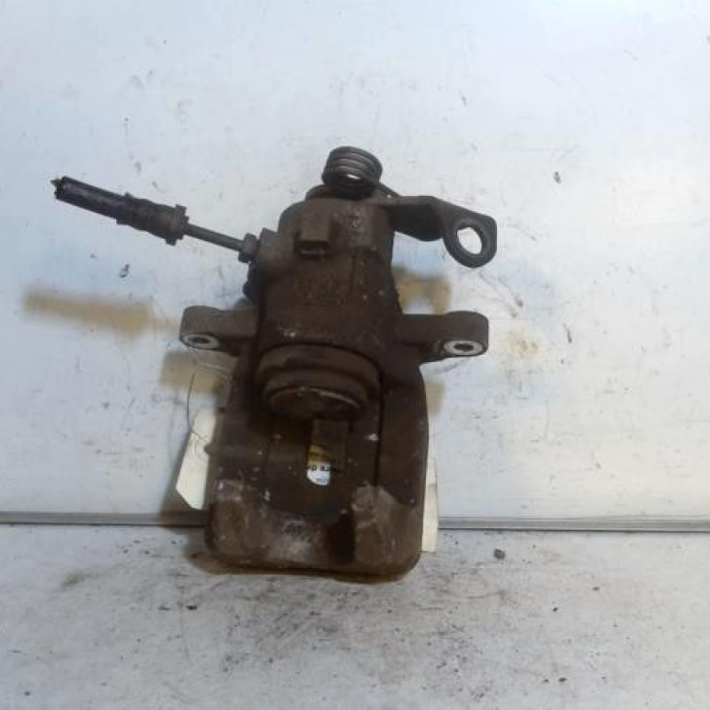 Etrier arriere droit (freinage) PEUGEOT 2008 1