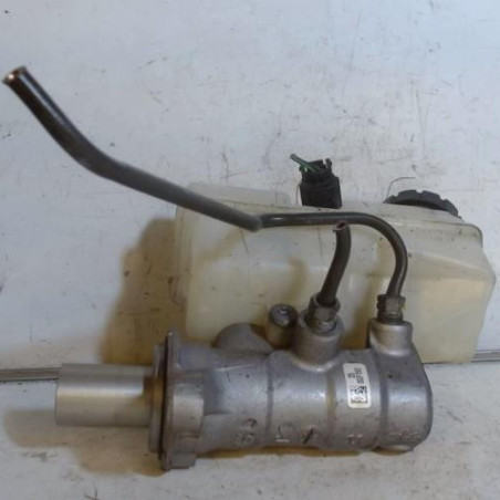 Maitre cylindre (freinage) RENAULT CLIO 4
