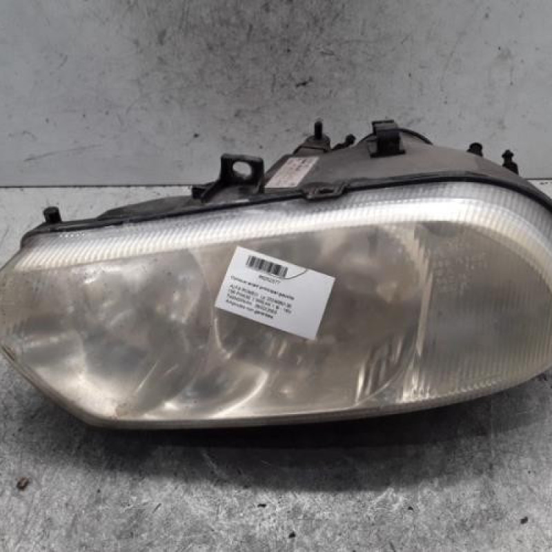 Optique avant principal gauche (feux)(phare) ALFA ROMEO 156