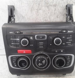 Commande autoradio CITROEN DS4 Photo n°1