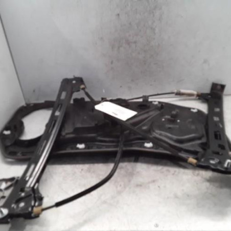 Leve vitre electrique avant droit VOLKSWAGEN PASSAT 5 Photo n°1