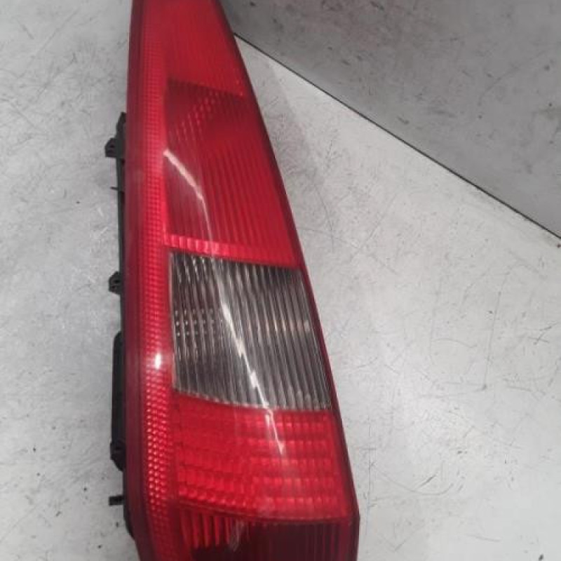 Feu arriere principal gauche (feux) FORD FIESTA 5