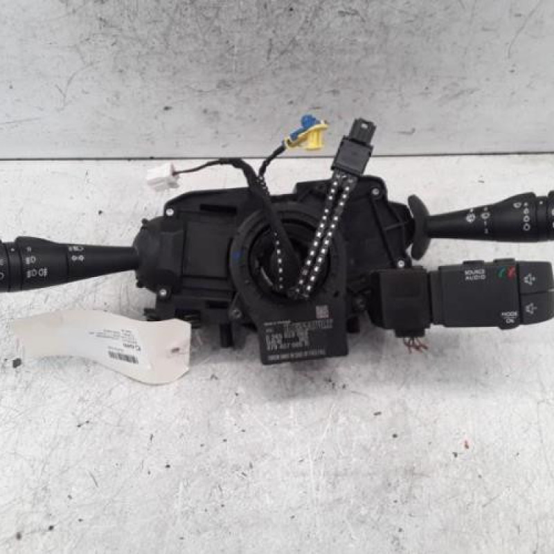 Com (Bloc Contacteur Tournant+Commodo Essuie Glace+Commodo Phare) RENAULT CLIO 4