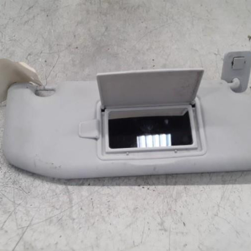 Pare soleil droit PEUGEOT 208 1