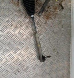 Cremaillere assistee TOYOTA YARIS 1 Photo n°4