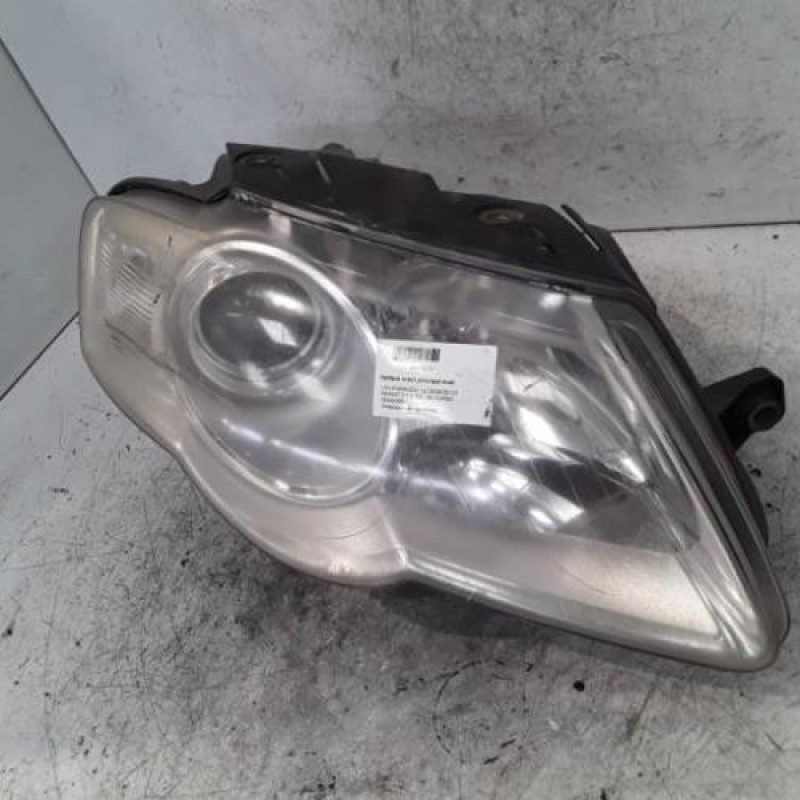 Optique avant principal droit (feux)(phare) VOLKSWAGEN PASSAT 5