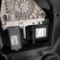 Leve vitre electrique avant gauche VOLKSWAGEN PASSAT 5