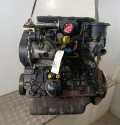 Moteur PEUGEOT 206 Photo n°1