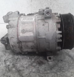 Compresseur clim RENAULT MASTER 3 Photo n°1