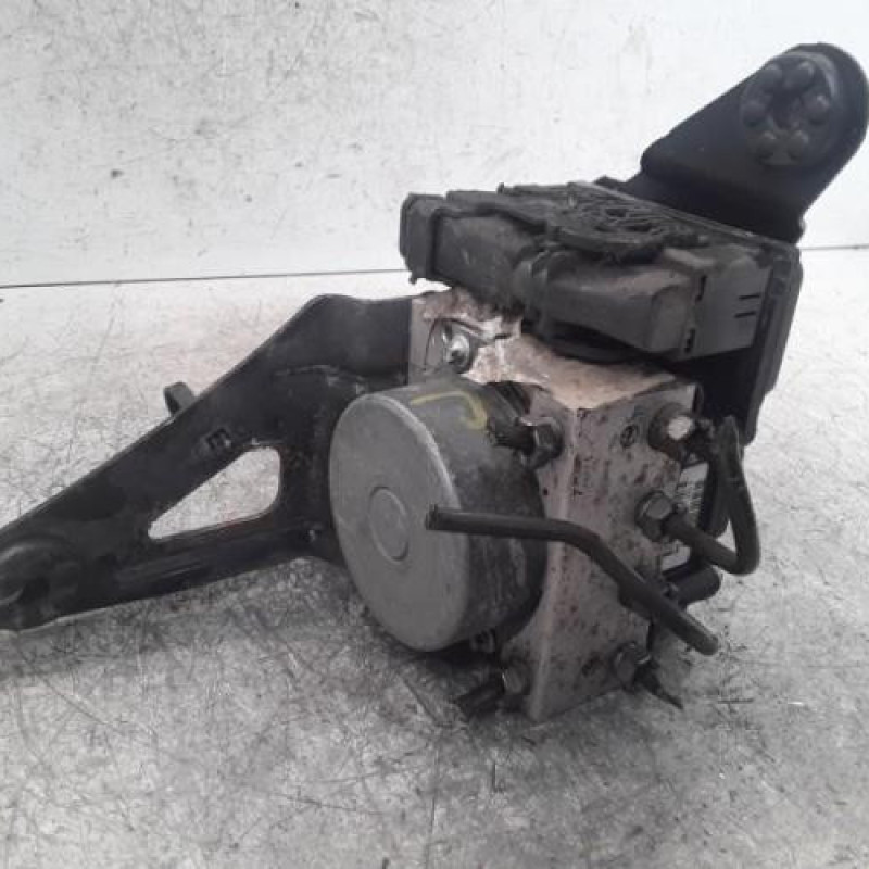 Bloc ABS (freins anti-blocage) RENAULT KANGOO 2 Bloc ABS (freins anti-blocage) RENAULT KANGOO 2