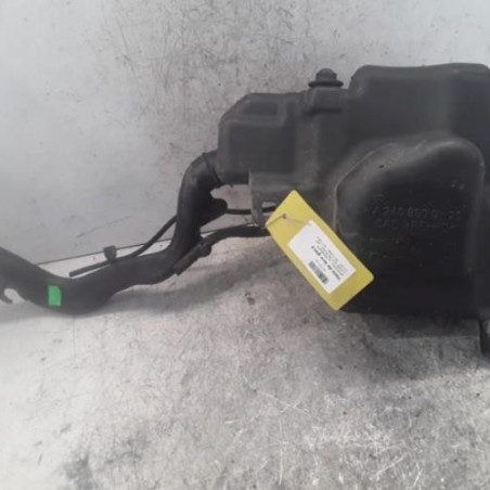 Vase de lave glace MERCEDES CLASSE GLA 156 Photo n°1