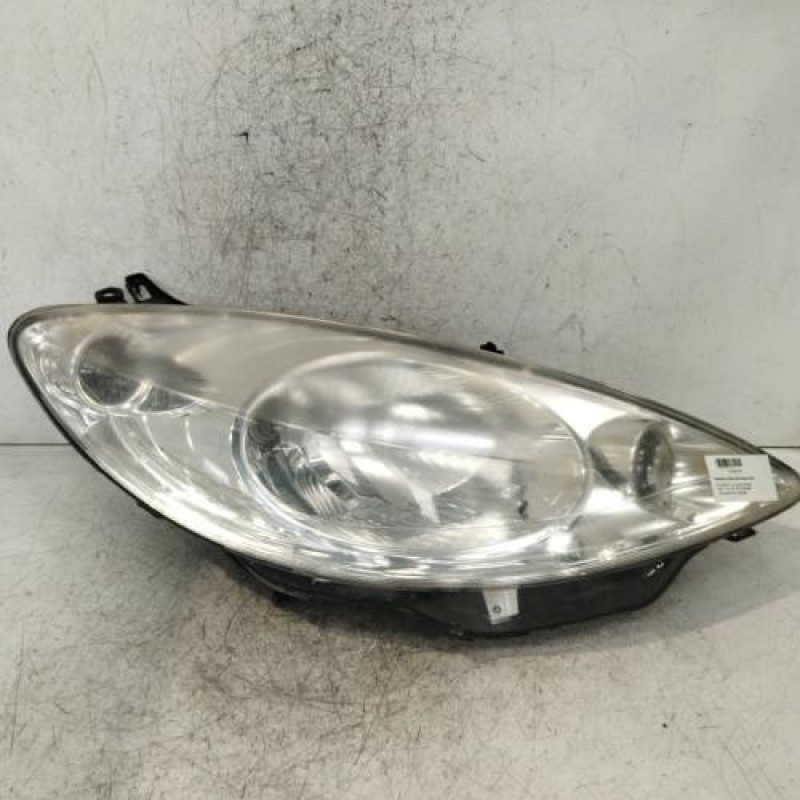 Optique avant principal droit (feux)(phare) PEUGEOT 1007