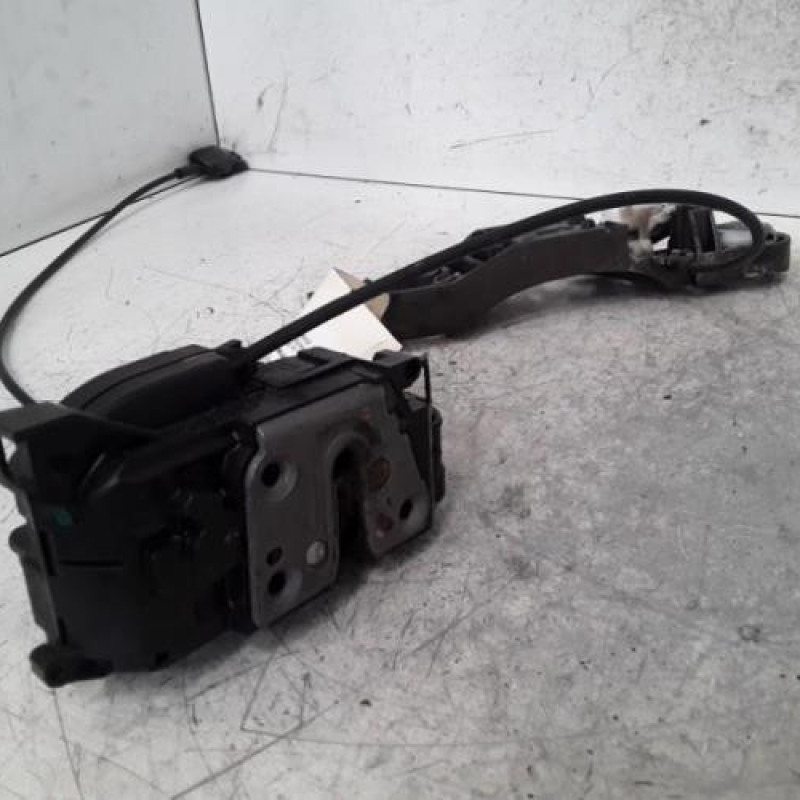 Serrure arriere gauche RENAULT CLIO 3 Serrure arriere gauche RENAULT CLIO 3
