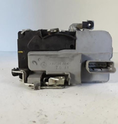 Serrure avant droit PEUGEOT 206+