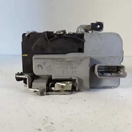 Serrure avant droit PEUGEOT 206+