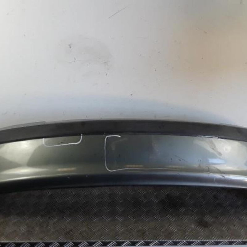 Pare choc arriere RENAULT MEGANE 1