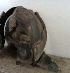 Pare boue avant gauche NISSAN QASHQAI 1