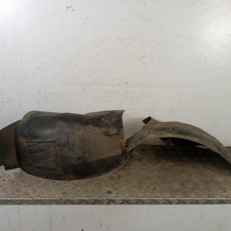 Pare boue avant gauche PEUGEOT 206 Pare boue avant gauche PEUGEOT 206