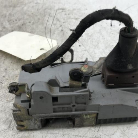 Serrure avant droit PEUGEOT 306