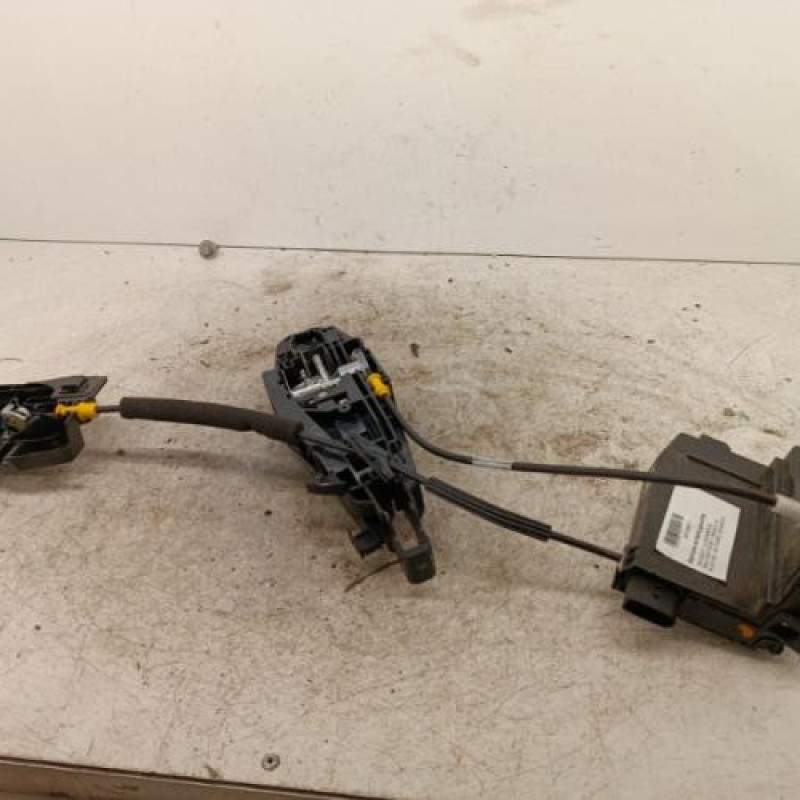 Serrure arriere gauche PEUGEOT 308 2 SW Serrure arriere gauche PEUGEOT 308 2 SW