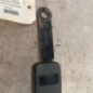 Attache ceinture avant droit PEUGEOT 206