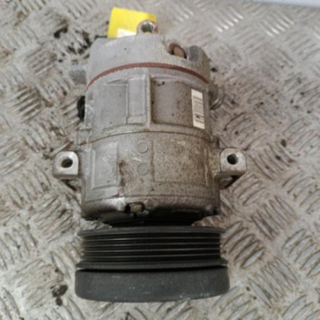 Compresseur clim OPEL CORSA E Photo n°1