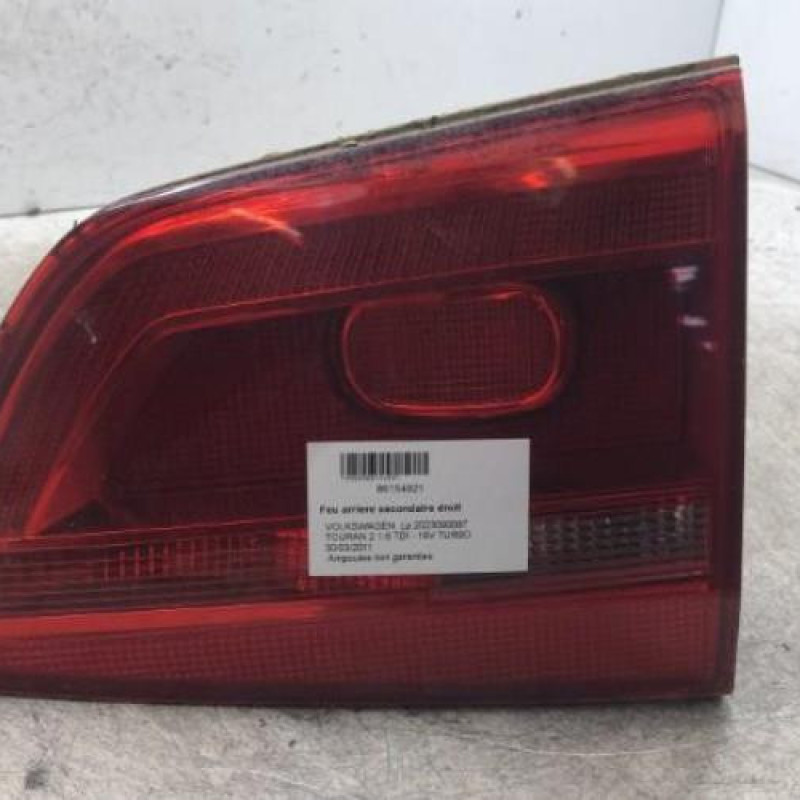 Feu arriere secondaire droit (feux) VOLKSWAGEN TOURAN 2 Feu arriere secondaire droit (feux) VOLKSWAGEN TOURAN 2