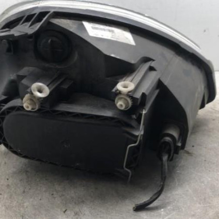 Optique avant principal gauche (feux)(phare) LADA PRIORA 2171