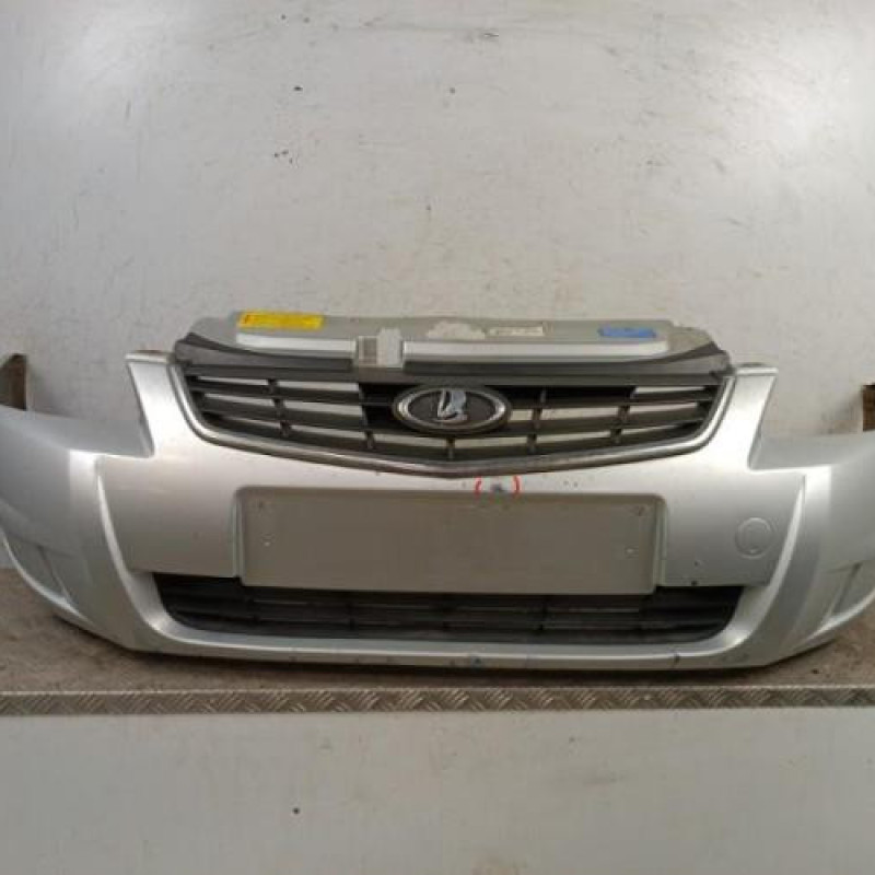 Pare choc avant LADA PRIORA 2171