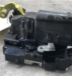 Serrure arriere droit DACIA DUSTER 1