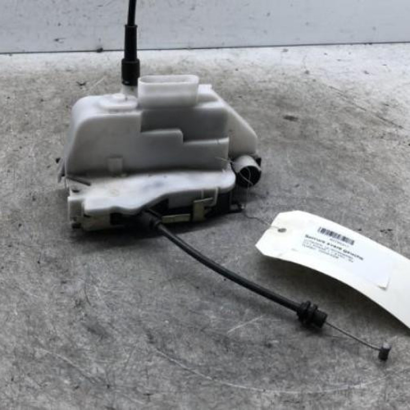 Serrure avant gauche CITROEN C3 1 Serrure avant gauche CITROEN C3 1