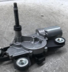 Moteur essuie glace arriere FORD FIESTA 6 Photo n°1