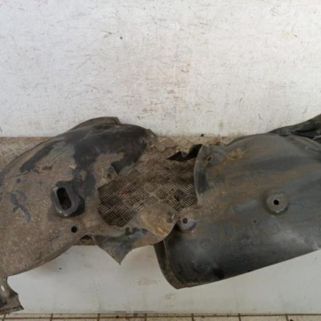 Pare boue avant gauche RENAULT MEGANE 3